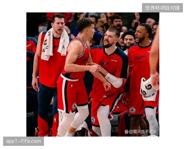 东道主美国队中场防守硬度下降，核心球员卡多索的缺席将加重普利西奇的攻防负担